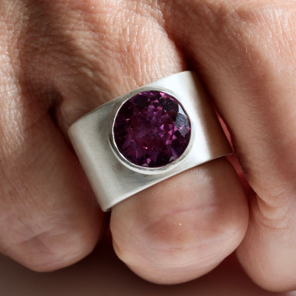 Ring