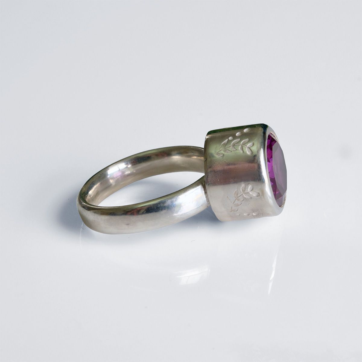 Ring